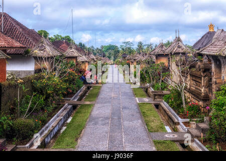 Il villaggio tradizionale di Penglipuran, Bangli Bali, Indonesia, Asia Foto Stock