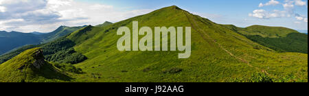 Hill, nazionale polacco, lucidatura, riserva, mountain, prato verde, blu, a piedi, Foto Stock