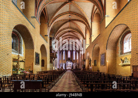 Francia, Tarn et Garonne, Moissac, Saint Pierre Abbey, classificato come patrimonio mondiale dall'UNESCO, la navata della chiesa Foto Stock