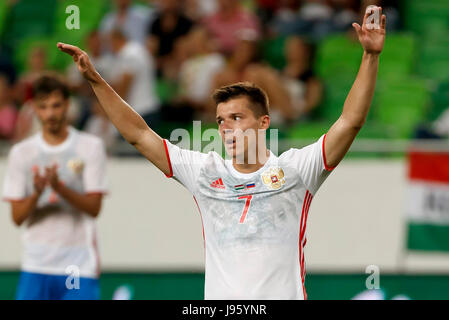 Budapest, Ungheria. 05 Giugno, 2017. BUDAPEST, Ungheria - 5 giugno: Dmitri Poloz della Russia celebra il suo obiettivo durante la International amichevole tra l' Ungheria e la Russia a Groupama Arena il 5 giugno 2017 a Budapest, Ungheria. Credito: Laszlo Szirtesi/Alamy Live News Foto Stock