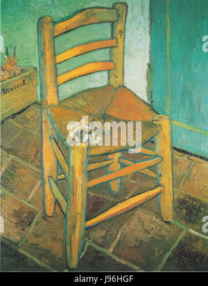 'Van Gogh Vicents Stuhl mit Pfeife' è un dipinto di Vincent van Gogh con una sedia con una pipa. Il dipinto mostra l'uso distintivo di colore e texture di Van Goghâ, che rappresenta il suo stile personale durante il suo periodo in Francia. Conosciuta per la sua semplicità ma anche per la profondità, l'opera cattura la solitudine e le qualità introspettive che spesso si trovano nelle opere di Van Gogh. Il pezzo riflette il suo stato emotivo e il suo legame con l'ambiente circostante. Foto Stock