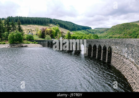 Garreg Ddu diga in Elan Valley, Galles Foto Stock