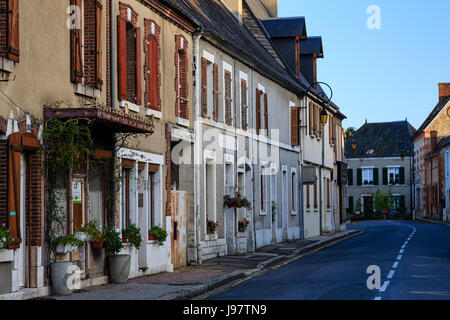Francia, Berry, Cher, la Chapelle-d'Angillon, Eudes de Sully street Foto Stock
