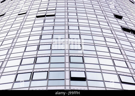 Il 85m Obel multi-storey apartment building, Belfast, Irlanda del Nord, il più alto edificio in Irlanda. Foto Stock