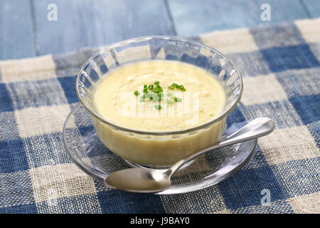 Vichyssoise, freddo la zuppa di patate, americano cucina estiva Foto Stock