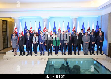 Varsavia, Polonia. 31 Maggio, 2017. Il primo ministro Beata Szydlo e il Primo ministro Robert Fico conferenza in attesa dopo il governo Polish-Slovakian consultazioni. Credito: Jakob Ratz/Pacific Press/Alamy Live News Foto Stock