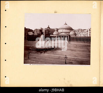 Sommer, Giorgio (1834 1914) n. 1111 Napoli, Piazza del Plebiscito Foto Stock