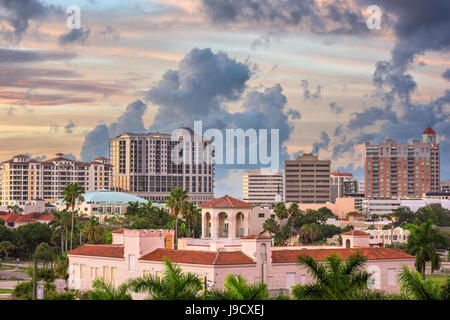 Sarasota, Florida, Stati Uniti d'America skyline del centro. Foto Stock