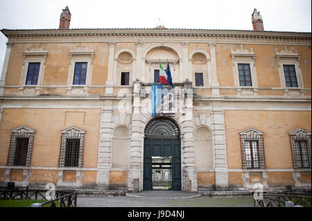 Ingresso di Villa Giulia, il Museo Nazionale Etrusco a Roma Foto Stock