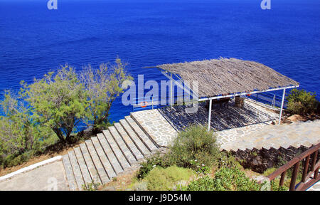 Vista dal Capo Skinari belvedere con scale sullo splendido sfondo del mare sull'isola di Zante, Grecia Foto Stock