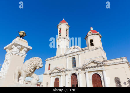 La Catedral de la Purisima Concepcion in Plaza José Marti, Cienfuegos, Sito Patrimonio Mondiale dell'UNESCO, Cuba, West Indies, dei Caraibi Foto Stock