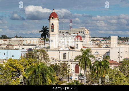 La Catedral de la Purisima Concepcion in Plaza José Marti, Cienfuegos, Sito Patrimonio Mondiale dell'UNESCO, Cuba, West Indies, dei Caraibi Foto Stock