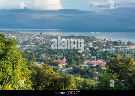 Vista su a Dili, capitale di Timor orientale, Asia sud-orientale, Asia Foto Stock