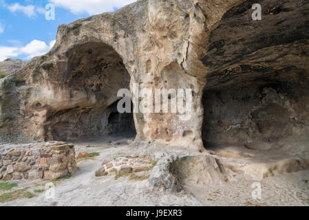 Grotta di Uplistsikhe città conosciuta come Signore della fortezza, Gori, Shida Kartli distretto, Georgia Foto Stock