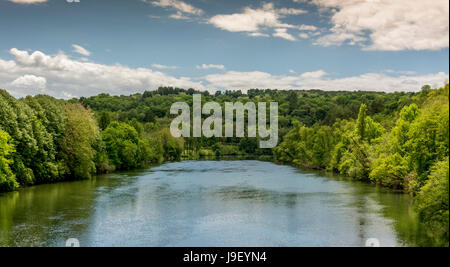 Canyon del Fiume Ain. Ain. Auvergne Rhone Alpes. Francia Foto Stock