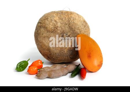 Alcuni, diverse, a pochi, arancio, cibo, aliment, oggetto, salute, dolce, isolato, Foto Stock