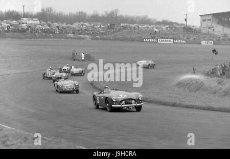 C.a. Ace. F, Warnwell a Brands Hatch, 26 Dicembre 1957 Foto Stock