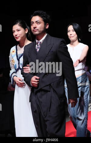 Attore giapponese Takayuki Yamada assiste alla cerimonia di apertura dei pantaloncini corti Film Festival & Asia 2017 a Tokyo in Giappone il 1 giugno 2017. Credito: Naoki Nishimura/AFLO/Alamy Live News Foto Stock