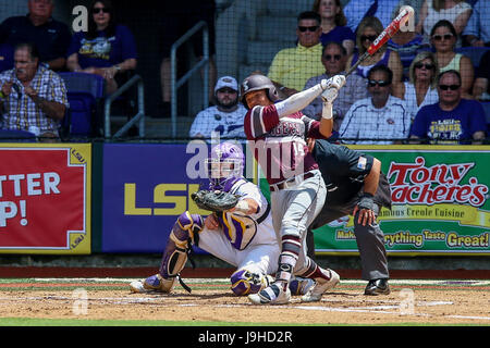 Baton Rouge, LA, Stati Uniti d'America. 02Giugno, 2017. Texas Southern infielder Orazio LeBlanc III (14) motivi a seconda base nel primo inning di Baton Rouge Divisione io gioco regionale tra il Texas meridionale e la LSU presso Alex Box Stadium di Baton Rouge, LA. Stephen Lew/CSM/Alamy Live News Foto Stock