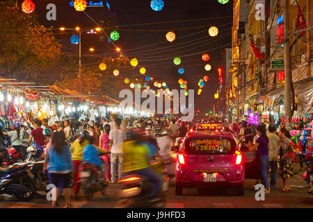 Ninh Kieu Mercato Notturno, Can Tho, Delta del Mekong, Vietnam Foto Stock