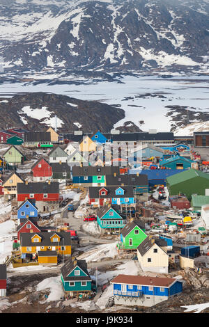La Groenlandia, Disko Bay, Ilulissat, elevati vista città Foto Stock