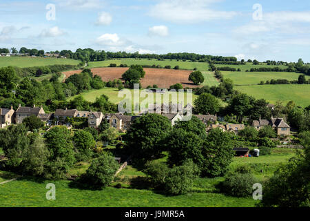 Vista su Naunton village, Gloucestershire, England, Regno Unito Foto Stock