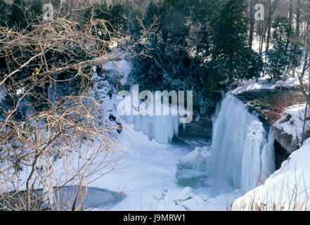 Bridal Veil Falls, Manitoulin Island, Ontario, Canada 1 12 Foto Stock