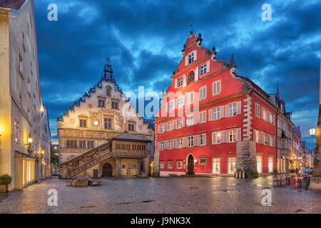Edificio del Municipio della Città Vecchia (Altes Rathaus) in serata, Lindau, Baviera, Germania Foto Stock