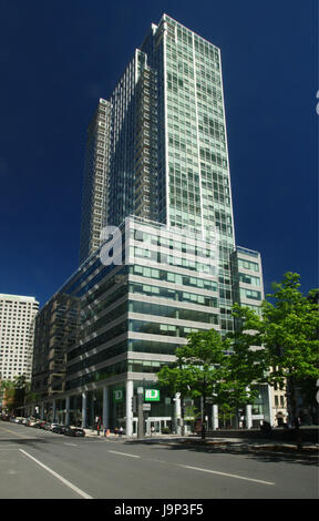 Aimia tower nel centro cittadino di Montreal, Quebec. Foto Stock