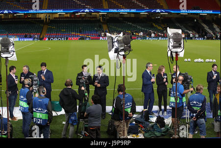 Informazione dei media in vista del finale di UEFA Champions League al National Stadium di Cardiff. Foto Stock