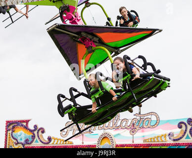 Corsa popolare presso la fiera della contea. Foto Stock