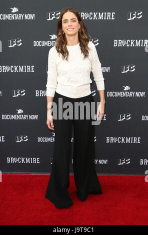 A nord di Hollywood, CA, Stati Uniti d'America. 31 Maggio, 2017. 1 Maggio 2017 - North Hollywood, California - Amanda Peet. Evento FYC per IFC è ''Brockmire'' e ''Documentary ora!'" tenutasi presso Saban Media Center presso la Accademia di televisione. Credito foto: F. Sadou/AdMedia Credito: F. Sadou/AdMedia/ZUMA filo/Alamy Live News Foto Stock