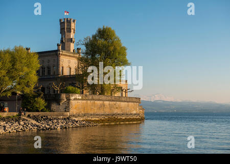 Il castello di Montfort, tramonto, Langenargen, Alta Svevia, Lago di Costanza, Baden-Württemberg, Germania Foto Stock