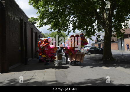 Reading, Berkshire, Regno Unito. 04 Giugno, 2017. Il popolare street food festival tenutosi a Reading, Berkshire, Regno Unito, 2° - 4° giugno 2017 Credit: David Hammant/Alamy Live News Foto Stock