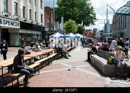 Reading, Berkshire, Regno Unito. 04 Giugno, 2017. Il popolare street food festival tenutosi a Reading, Berkshire, Regno Unito, 2° - 4° giugno 2017 Credit: David Hammant/Alamy Live News Foto Stock