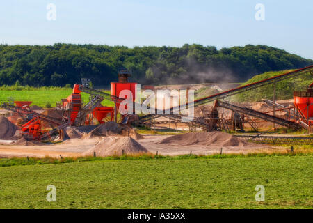 Industria, industriali, rock, ghiaia, materie prime, nastro trasportatore, edificio Foto Stock