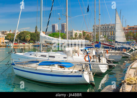 Cagliari port, yacht ormeggiati nel porto turistico nel porto di Cagliari, Sardegna. Foto Stock