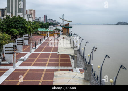 Vista di Malecon 2000 waterfront promenade - Guayaquil, Ecuador Foto Stock