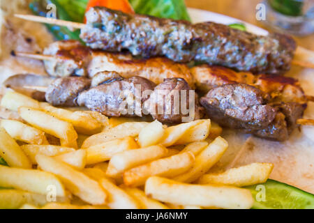 Spiedini mix arabo kebab in via Giordano ristorante Foto Stock