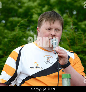 Il cucchiaio di legno SEN internazionali di rugby a Witney RFC, Oxfordshire, Regno Unito Foto Stock