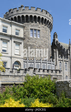 Il Castello di Dublino con (big round) torre Record in Irlanda. Foto Stock