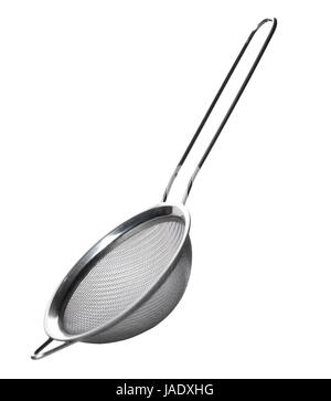 Setaccio metallico closeup isolati su sfondo bianco Foto Stock