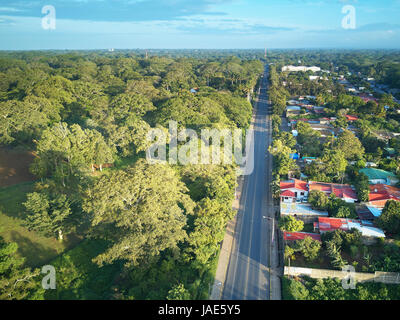 Strada in america latina antenna paesaggio drone visualizza Foto Stock