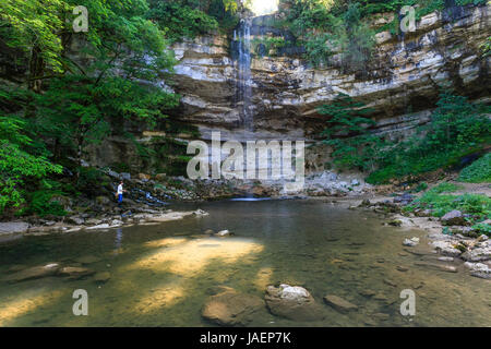 Francia, Giura, Menetrux en Joux, Herisson cascate Saut Girard caduta Foto Stock