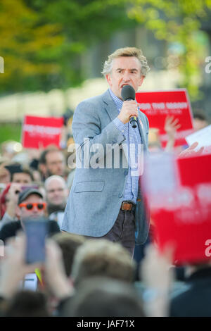 Birmingham REGNO UNITO martedì 6 giugno 2014. Attore comico e Steve Coogan risolve un rally a sostegno del partito laburista. Credito: Pietro Lopeman/Alamy Live News Foto Stock