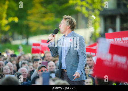 Birmingham REGNO UNITO martedì 6 giugno 2014. Attore comico e Steve Coogan risolve un rally a sostegno del partito laburista. Credito: Pietro Lopeman/Alamy Live News Foto Stock