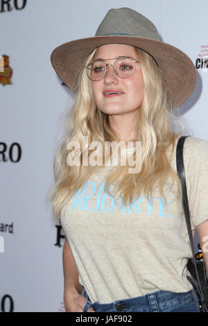 Hollywood, CA, Stati Uniti d'America. 5 Giugno, 2017. 05 Giugno 2017 - Hollywood, California - AJ Michalka. ''L'Eroe " Los Angeles Premiere tenutosi presso il teatro egiziano. Credito foto: F. Sadou/AdMedia Credito: F. Sadou/AdMedia/ZUMA filo/Alamy Live News Foto Stock