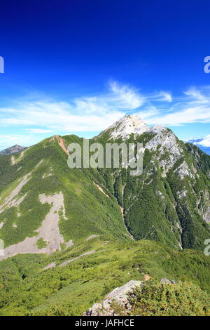 Giappone Alpi Mt. Kaikomagatake in estate, Yamanashi, Giappone Foto Stock