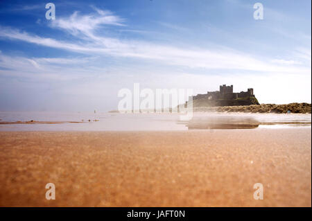 Il castello di Bamburgh, Northumberland Foto Stock