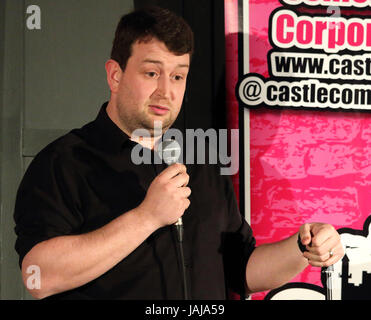 Craig Murray - dalla banda larga Plusnet annuncio TV e uno dei più grandi talenti del Regno Unito commedia - circuito esegue al castello di Comedy Club, Biggleswade, Bedfordshire con: Craig Murray dove: Biggleswade, Regno Unito quando: 01 maggio 2017 Credit: WENN.com Foto Stock